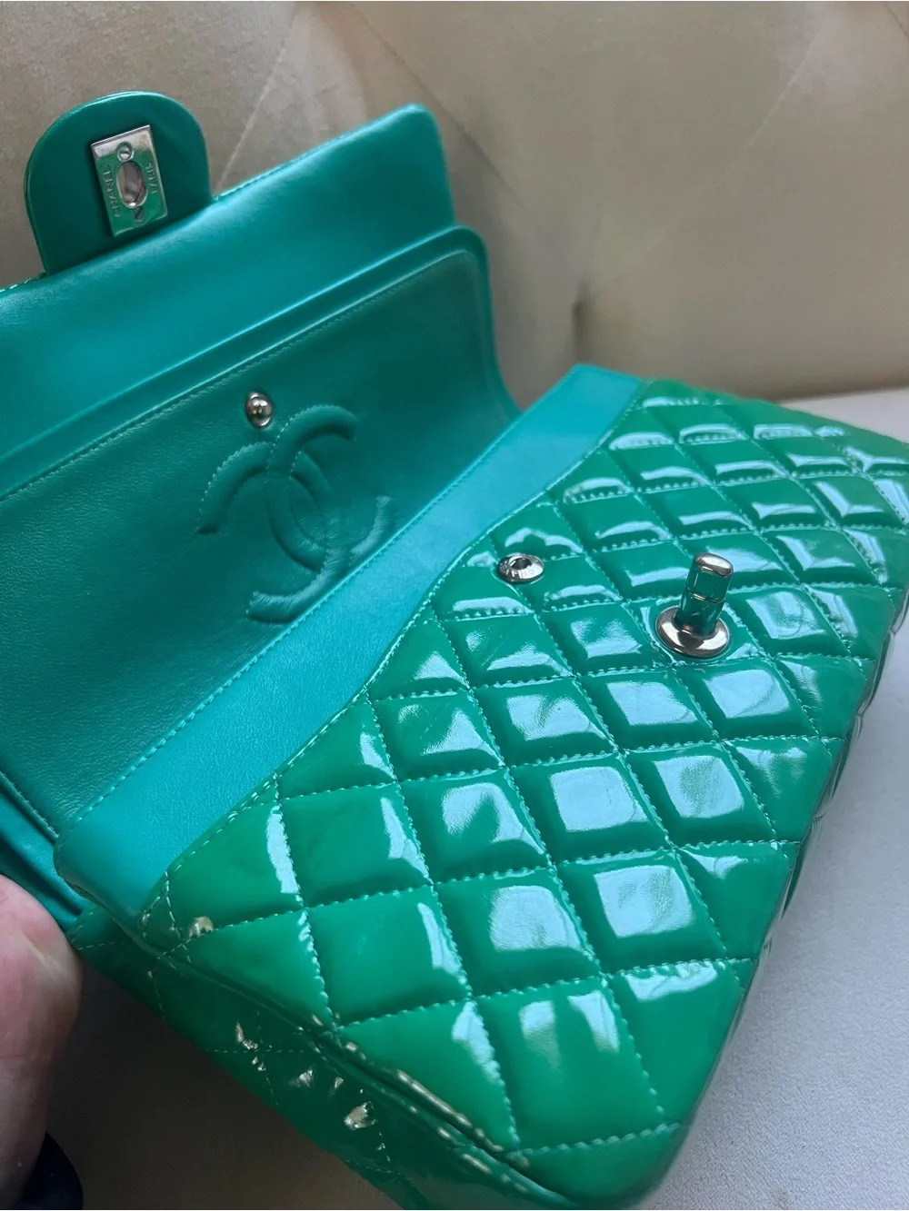 💚💚Chanel Classic Double Flap Meduim Size